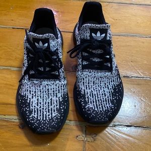 Adidas Swift Run Sneakers